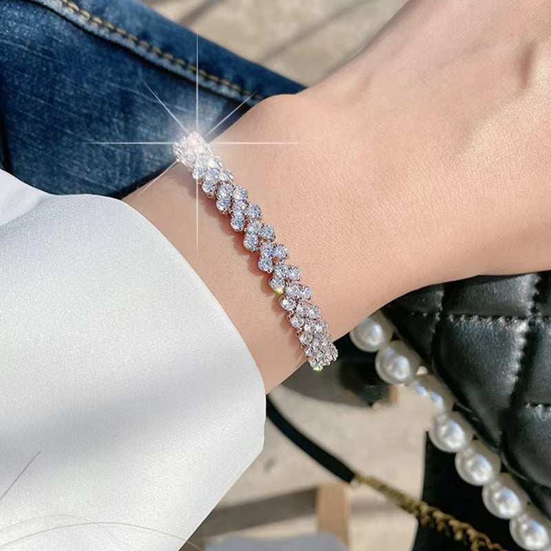 Roman Style Luxury Crystal Bracelet with Full Inlaid Diamond Finish